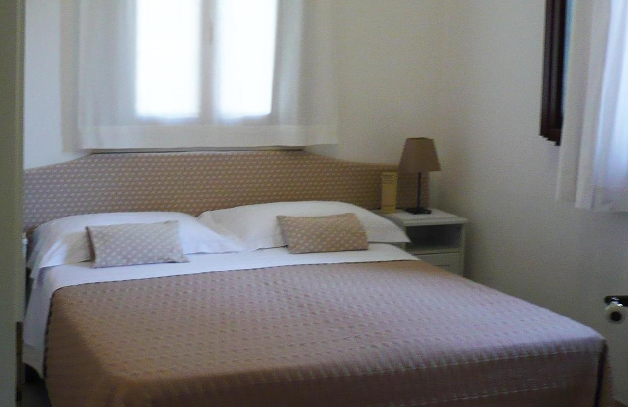 Molo Di Levante - Rent Apartment Марина-ді-Рагуза Екстер'єр фото