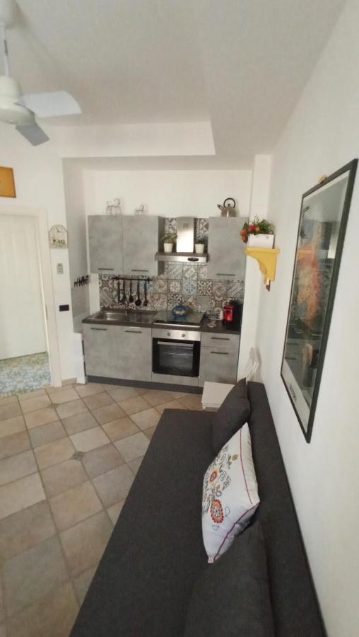 Molo Di Levante - Rent Apartment Марина-ді-Рагуза Екстер'єр фото