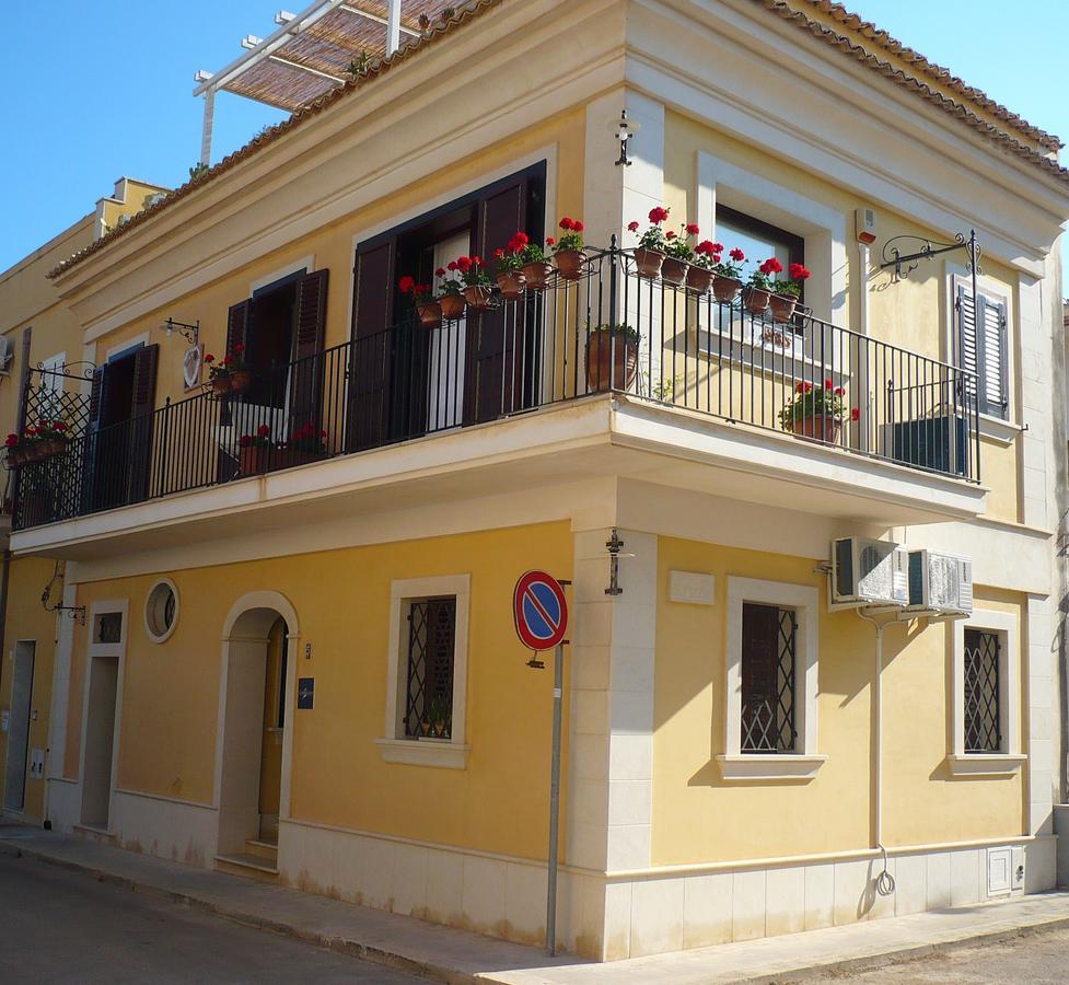 Molo Di Levante - Rent Apartment Марина-ді-Рагуза Екстер'єр фото